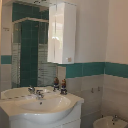 Dieci Maggio- Beb Dory, Nemo, Guizzo Bed & Breakfast *