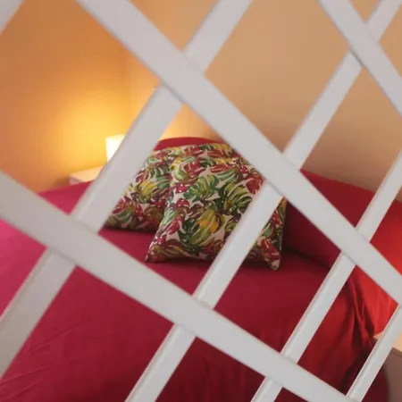Bed & Breakfast Dieci Maggio- Beb Dory, Nemo, Guizzo