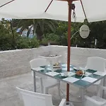 Dieci Maggio- Beb Dory, Nemo, Guizzo 住宿加早餐酒店 3*
