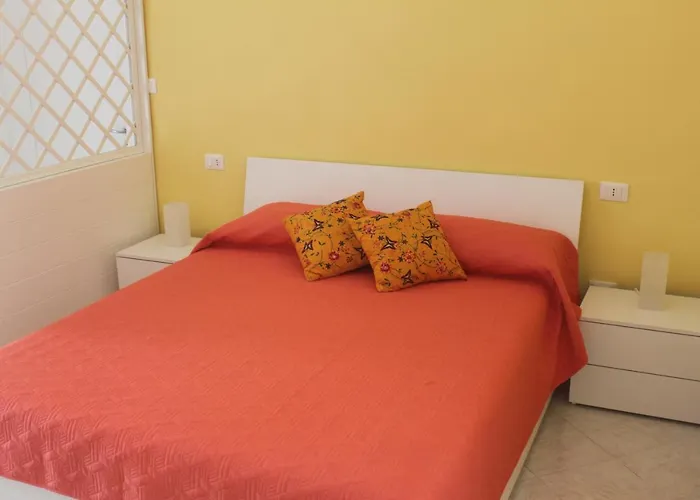 Dieci Maggio- Beb Dory, Nemo, Guizzo Bed and breakfast 3*