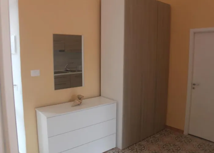 Dieci Maggio- Beb Dory, Nemo, Guizzo Bed and breakfast Ponza