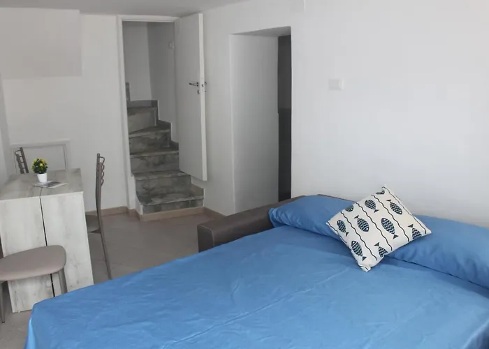 Bed & Breakfast Dieci Maggio- Beb Dory, Nemo, Guizzo