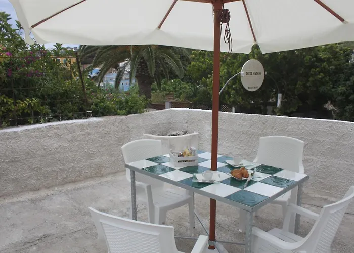 Dieci Maggio- Beb Dory, Nemo, Guizzo Bed and breakfast 3*